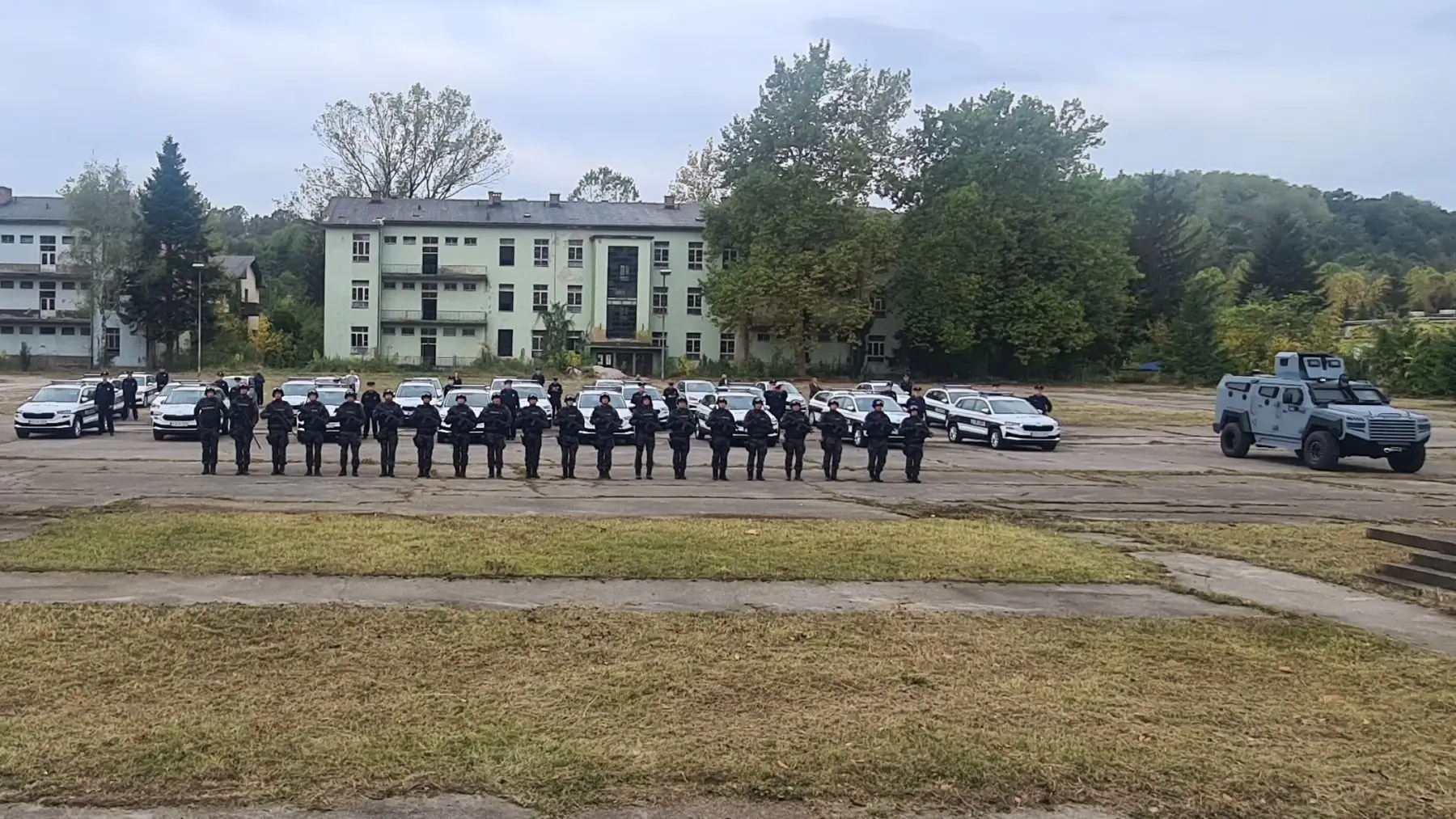 Policijska vozila 06 20 10 2023